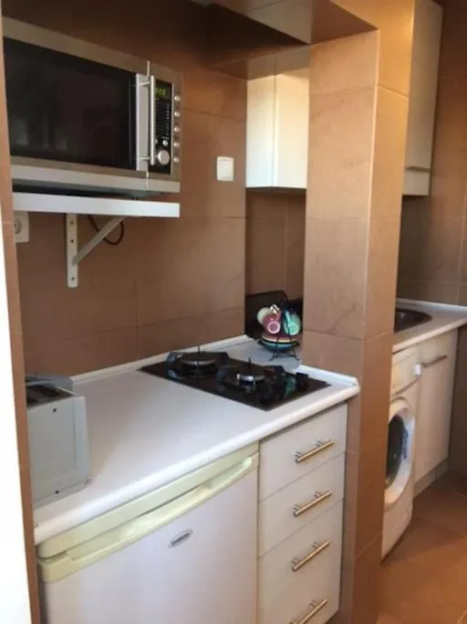 Unique Monsanto View 2 Bedrooms Apt In Campolide Lisbon 0*,