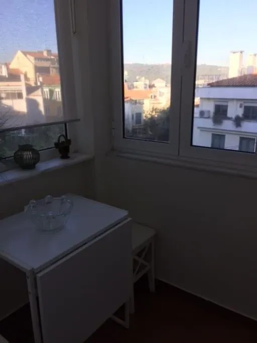 Unique Monsanto View 2 Bedrooms Apt In Campolide Lisbon Apartment
