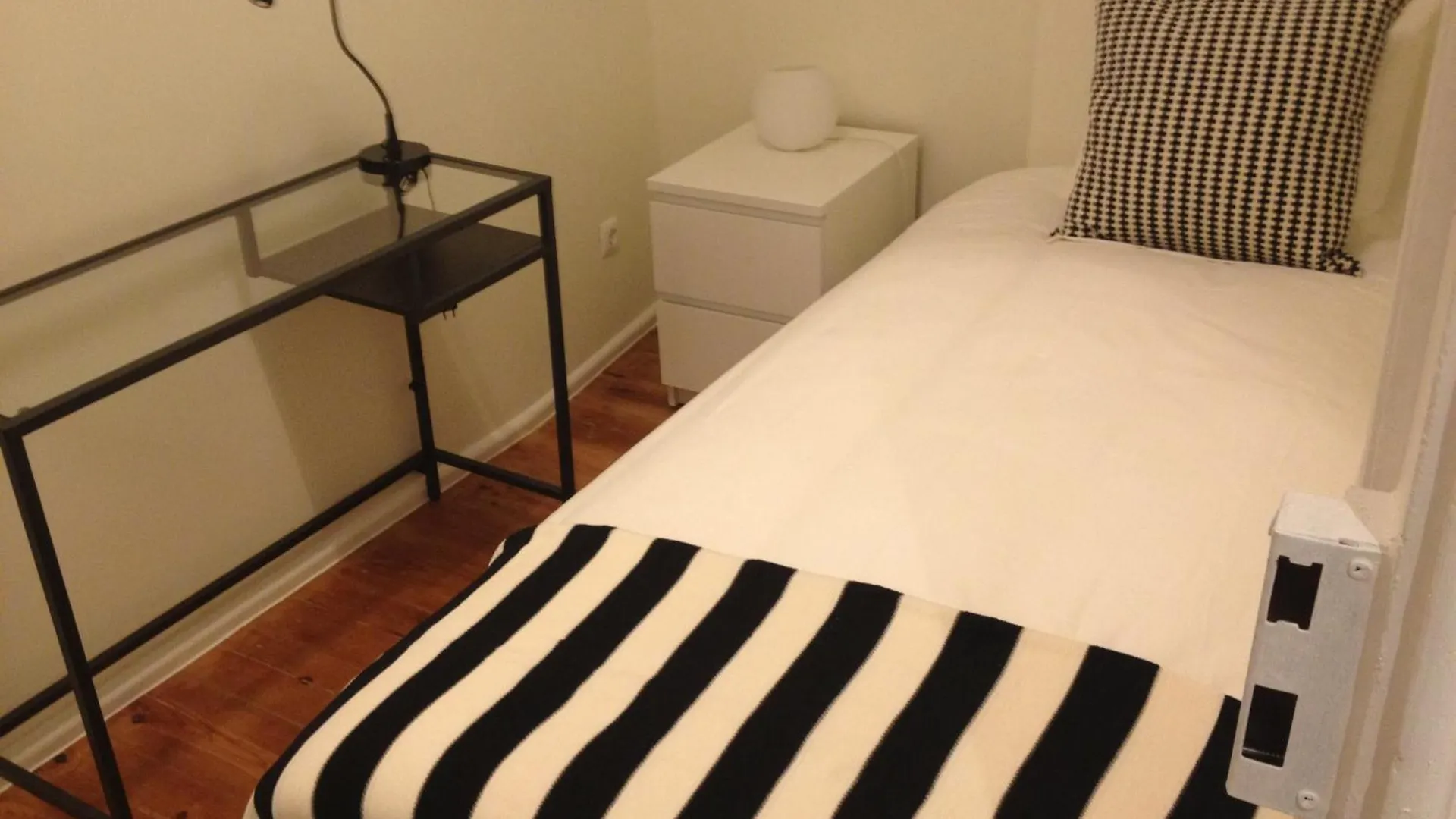Apartment Unique Monsanto View 2 Bedrooms Apt In Campolide Lisbon